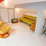 Apartment Nia With Pool *