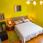 Apartman Nia With Pool Trogir